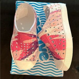 Native Jefferson Shoes, Toddler size 8
